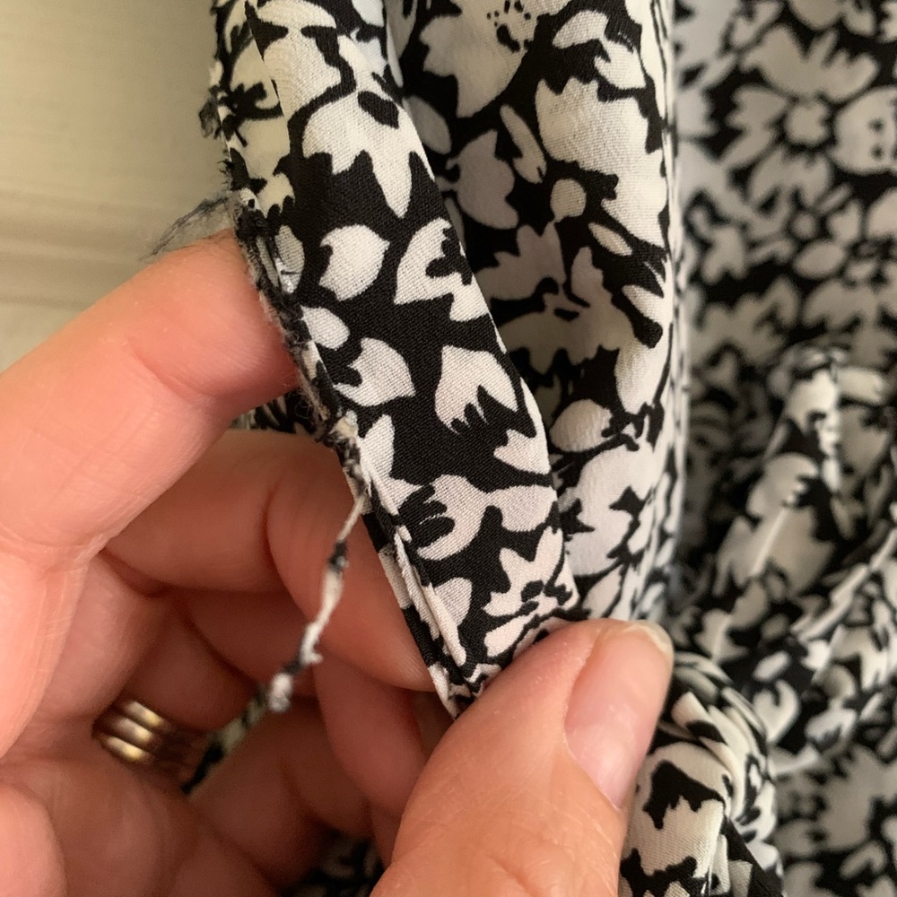 Motherhood Maternity black & white dress shirt with tie and ruffles. Size small - Picture 4 of 7